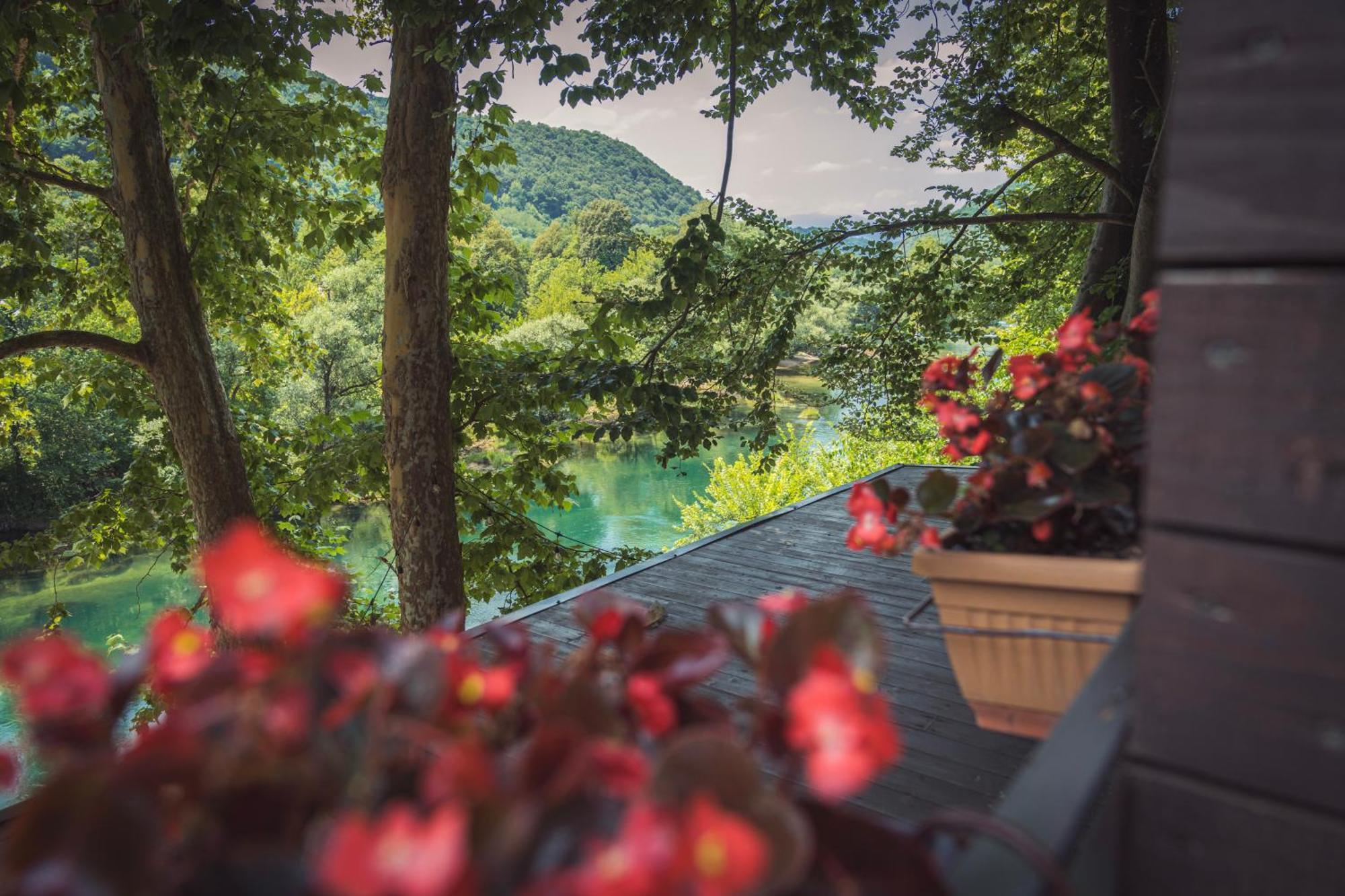 Hotel Tazz - River Front Oasis Collection Bihać Zewnętrze zdjęcie